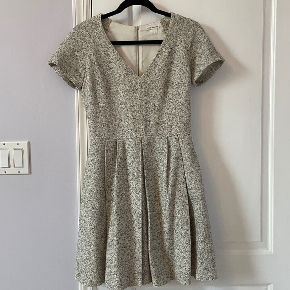 Club Monaco Dress size 4